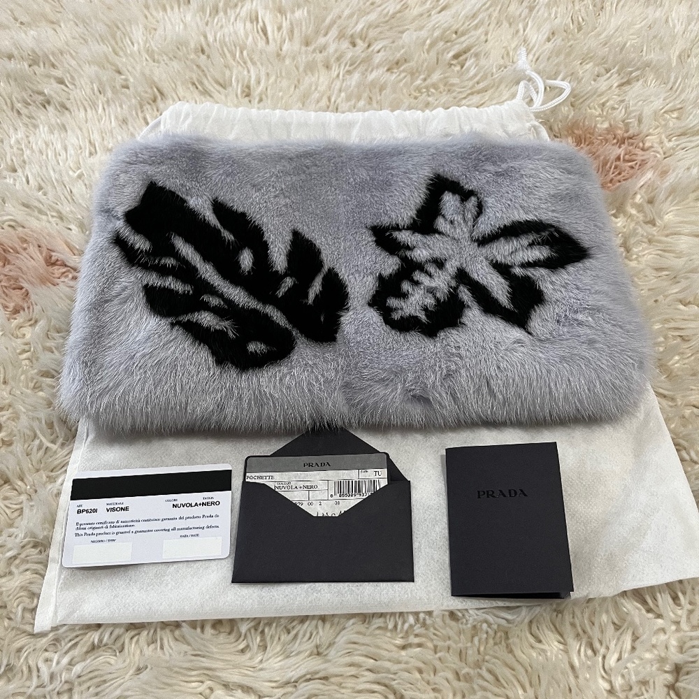New Authentic Prada Fur Pochette - Picture 3 of 7
